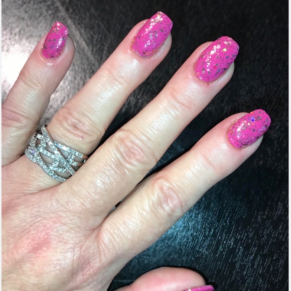 *Retired* Color Street: LA Dreams | Barbie Hot Pink Rose Gold Glitter Sparkle - Picture 12 of 16